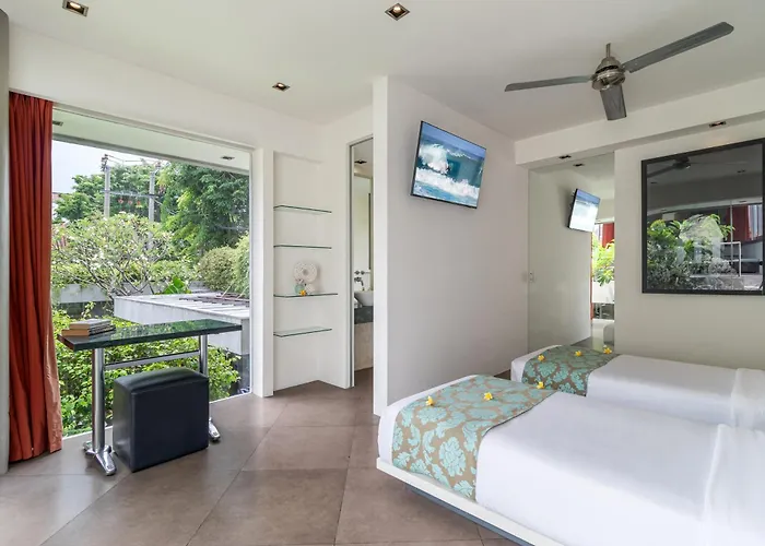 Villa Stunning 4 Bed, Butler Service, Security, Central *